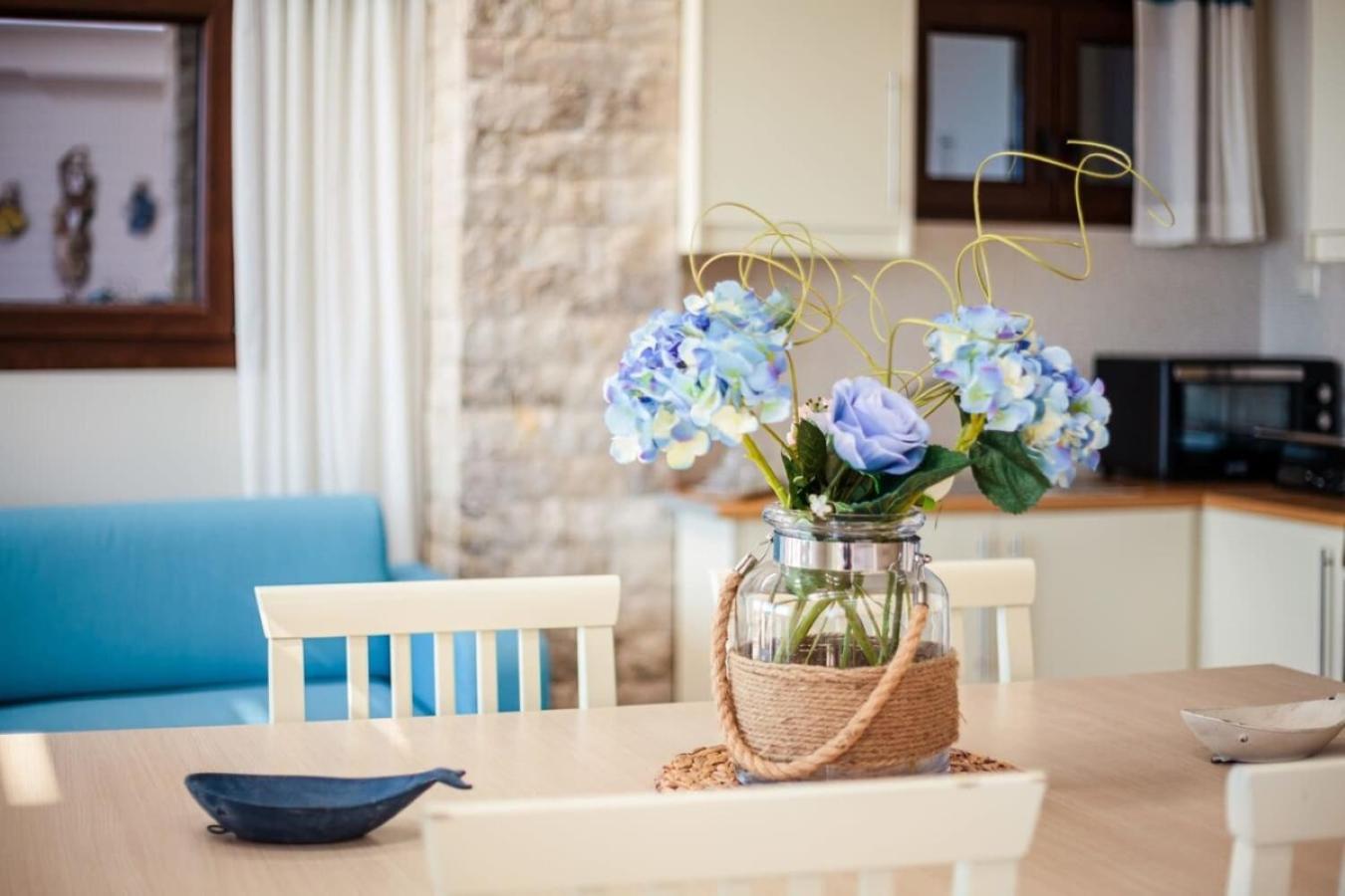 Seaside Summer Bliss - Aurora Luxury Pool Paradise Petalídhion Eksteriør bilde